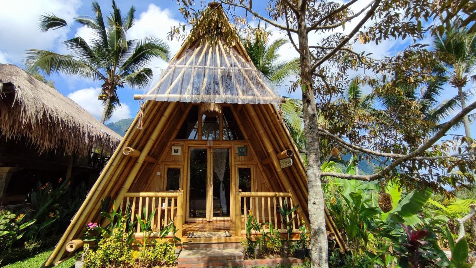 Hotel Sekumpul Bali Hidden Space Singaraja